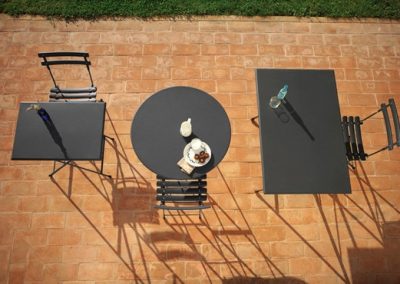 arc-en-ciel-EMU-table-ronde-mobilier-exterieur-jardin-terrasse-amenagement-duoconcept-0