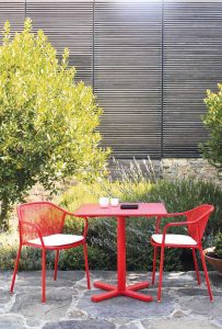 darwin-EMU-mobilier-assise-chaise-couleur-exterieur-jardin-terasse-amenagement-duoconcept