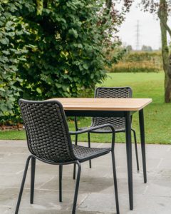 max-dining-table-VINCENT-SHEPPARD-mobilier-repas-exterieur-amenagement-jardin-terrasse-duoconcept