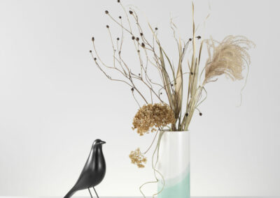 Vase-Herringbone-bleu-VITRA-fleurs-accessoire-de-decoration-interieur-duoconcept-1