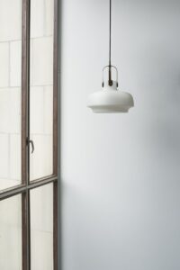 Suspension-copenhagen-white-&TRADITION-luminaire-blanche-laiton-design-duoconcept