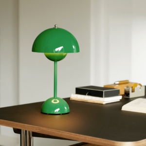 Lampe à poser portable LED verte Flowerpot ANDTRADITION