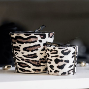 Bougie-parfumee-hairy-leopard-VICTORIA-WITH-LOVE-decoration-interieur-rechargeable-duoconcep-1